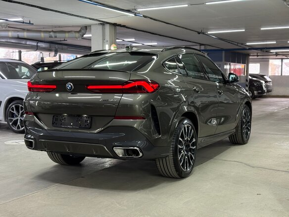 2024 BMW X6 40i III (G06) Рестайлинг, зелёный - вид 6