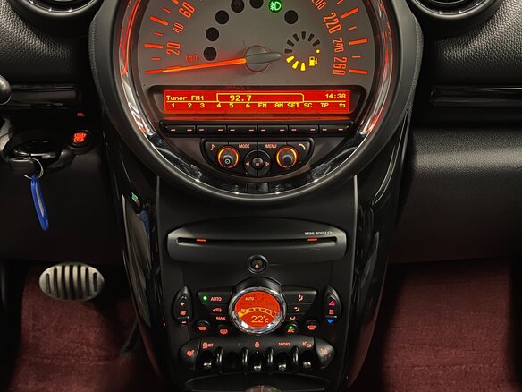 2013 Mini Paceman Cooper S I, коричневый, 1500000 рублей - вид 15