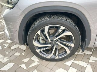 2024 Geely Monjaro I, серый, 3399000 рублей, вид 4
