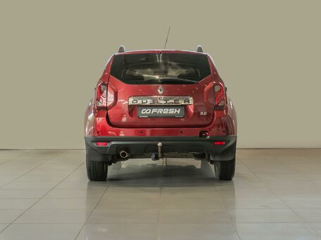 2015 Renault Duster I, красный, 860000 рублей, вид 4