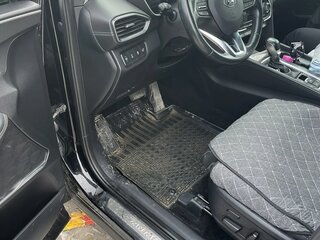 2019 Hyundai Santa Fe IV, чёрный, 2750000 рублей, вид 3