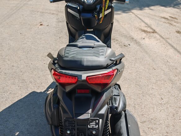 2015 Yamaha XMAX, серебристый, 535000 рублей - вид 6