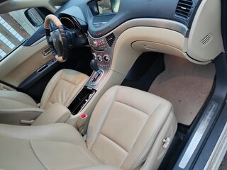 2011 Subaru Tribeca I Рестайлинг, белый, 1600000 рублей, вид 3
