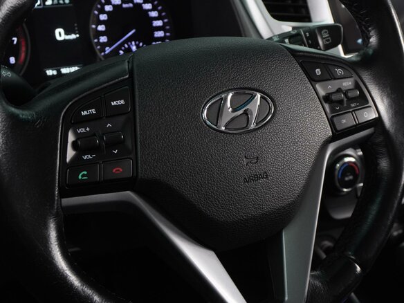 2015 Hyundai Tucson III, белый, 1724000 рублей - вид 14