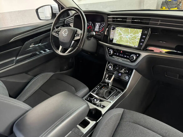 2022 SsangYong Korando IV, серебристый - вид 18