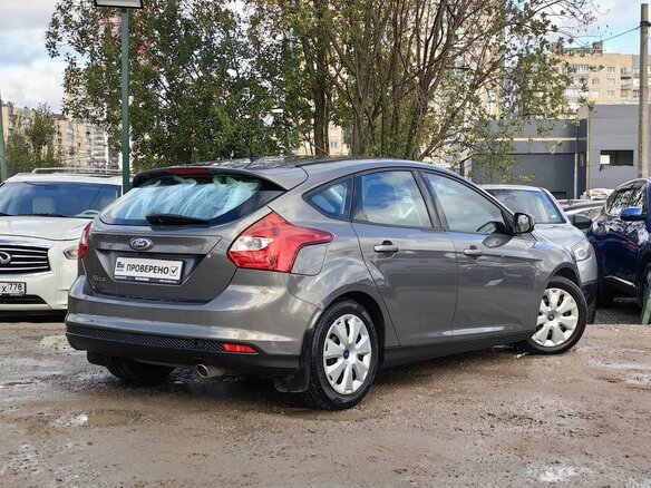 2013 Ford Focus III, коричневый - вид 5