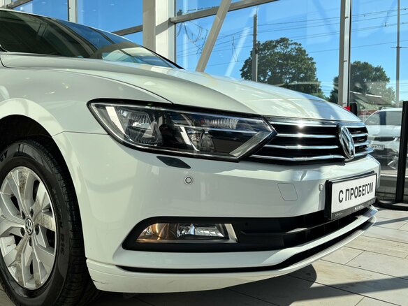 2017 Volkswagen Passat B8, белый, 1519000 рублей - вид 6