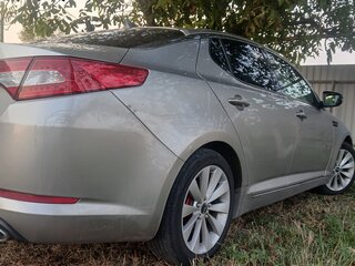 2013 Kia Optima III Рестайлинг, серый, 1350000 рублей, вид 2