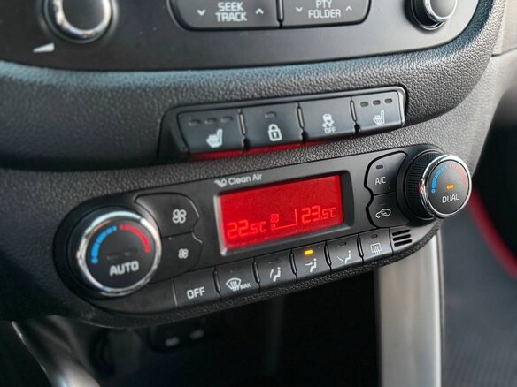 2014 Kia Ceed II, коричневый, 1190000 рублей - вид 13
