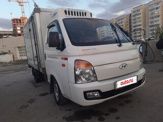 2010 Hyundai Porter II, белый, 800000 рублей, вид 2