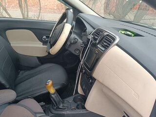 2014 Renault Logan II, белый, 600000 рублей, вид 5