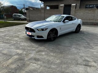 2016 Ford Mustang VI, белый, 3650000 рублей, вид 2