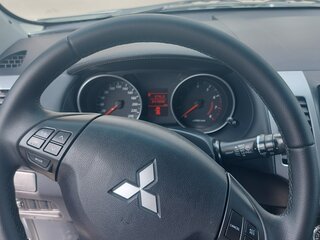 2010 Mitsubishi Outlander II Рестайлинг, серебристый, 1000000 рублей, вид 5