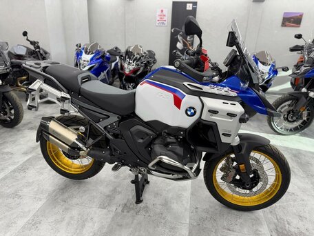 2025 BMW R 1300 GS Adventure, синий, 3220000 рублей, вид 4