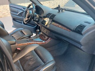 2005 BMW X5 4.4i I (E53) Рестайлинг, чёрный, 1850000 рублей, вид 4