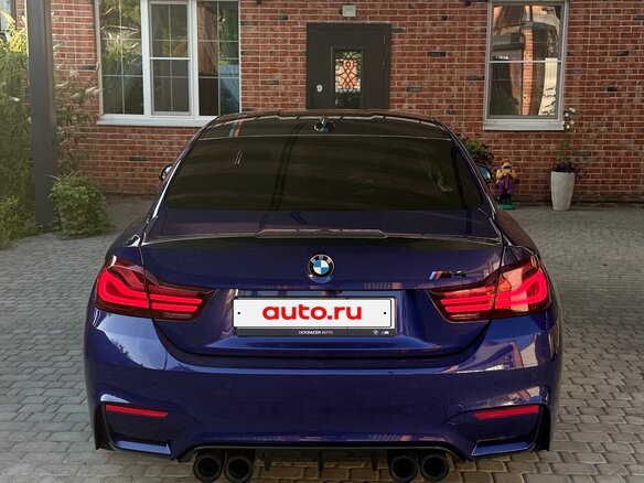 2020 BMW M4 Competition Package F82/F83 Рестайлинг, синий, 6700000 рублей - вид 4