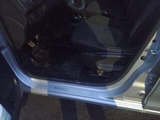 2014 Renault Logan II, серебристый, 520000 рублей, вид 4