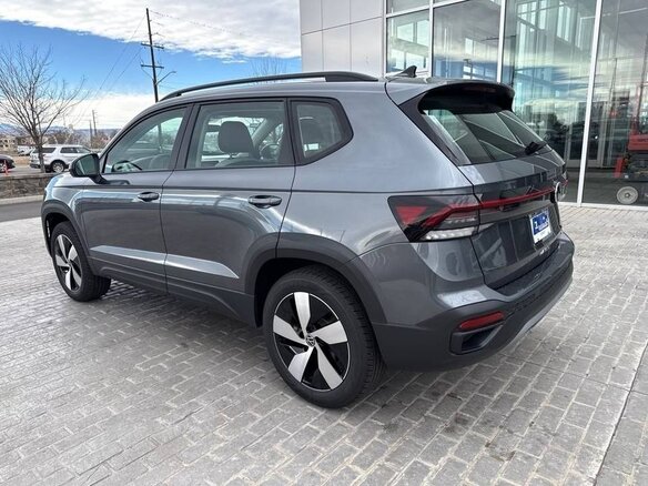 2026 Volkswagen Taos I Рестайлинг, серый, 5485527 рублей - вид 2