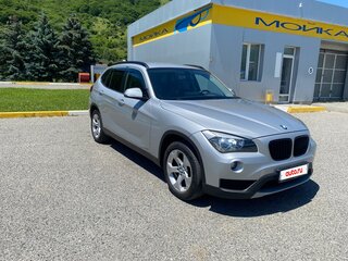 2013 BMW X1 20i I (E84) Рестайлинг, серебристый, 1270000 рублей, вид 3