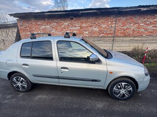2001 Renault Clio II, серый, 399000 рублей, вид 2