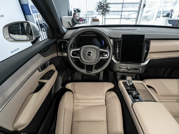 2026 Volvo XC90 B5 II Рестайлинг 2, золотистый, 10500000 рублей - вид 11