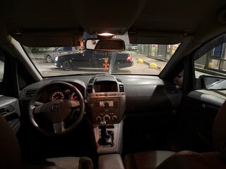 2005 Opel Zafira B, серебристый, 450000 рублей, вид 5