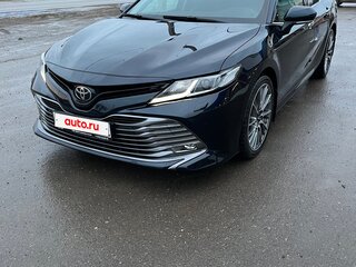 2018 Toyota Camry VIII (XV70), чёрный, 2400000 рублей, вид 1