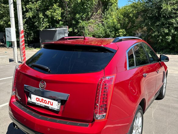 2014 Cadillac SRX II Рестайлинг, красный, 1550000 рублей - вид 4