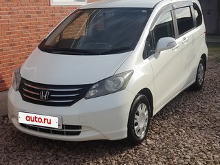 2010 Honda Freed I, белый, 950000 рублей, вид 1
