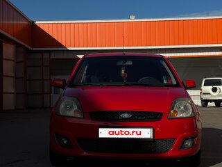 2007 Ford Fiesta Mk5, красный, 570000 рублей, вид 1