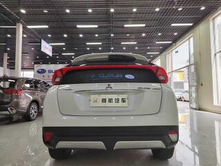 2022 Mitsubishi Eclipse Cross I, белый, 1750000 рублей, вид 3