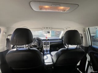 2011 Volkswagen Passat B7, белый, 1037000 рублей, вид 1