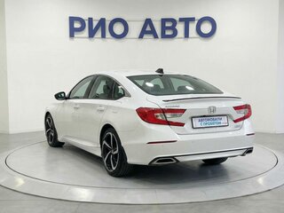 2022 Honda Accord X Рестайлинг, белый, 2549999 рублей, вид 4