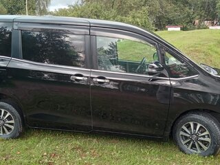 2018 Toyota Esquire I Рестайлинг, чёрный, 2300000 рублей, вид 4