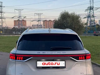 2024 BAIC X7 I, серебристый, 2000000 рублей, вид 5