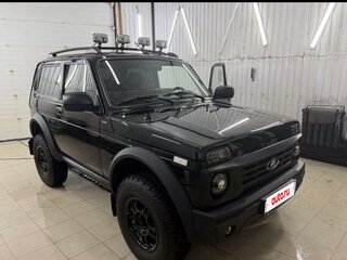 2025 Lada (ВАЗ) Niva Legend Bronto I, чёрный, 1450000 рублей, вид 4