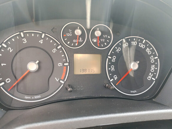 2007 Ford Fiesta Mk5, красный, 430000 рублей - вид 6