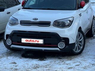 2016 Kia Soul II Рестайлинг, белый, 1490000 рублей, вид 2