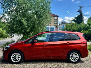 2020 BMW 2 серии Gran Tourer Gran Tourer 218i F46 Рестайлинг, оранжевый, 1930000 рублей, вид 4