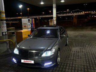 2011 Mercedes-Benz S-Класс 500 Long V (W221) Рестайлинг, серый, 1700000 рублей, вид 4