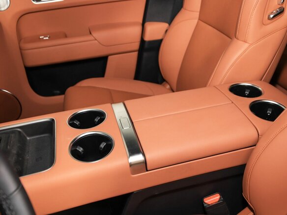 2025 Li Auto (Lixiang) L9 52.3 kWh I Рестайлинг, серый, 12152690 рублей - вид 23