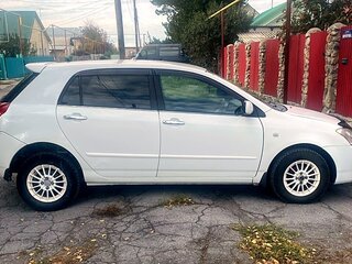 2003 Toyota Allex I Рестайлинг, белый, 560000 рублей, вид 2