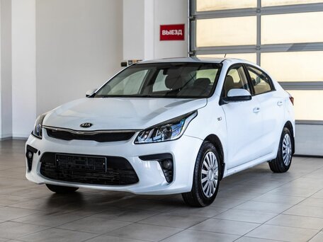 2019 Kia Rio IV, белый, 1100000 рублей, вид 3