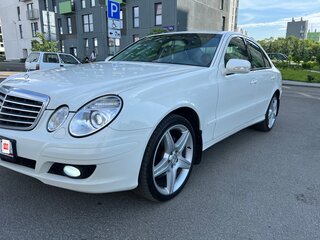 2008 Mercedes-Benz E-Класс 350 III (W211, S211) Рестайлинг, белый, 1400000 рублей, вид 2