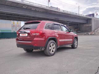 2011 Jeep Grand Cherokee IV (WK2), красный, 1440000 рублей, вид 4