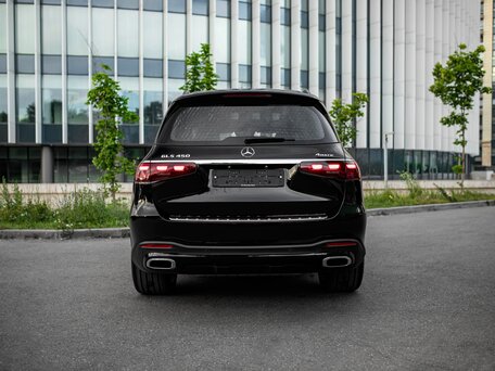 2026 Mercedes-Benz GLS 450 II (X167) Рестайлинг, чёрный, 15600000 рублей, вид 5