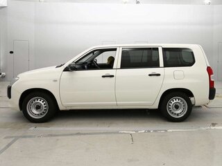 2022 Toyota Probox I Рестайлинг, белый, 900000 рублей, вид 4