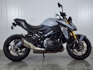 2021 Suzuki GSX-S 1000, серый, 1069000 рублей, вид 1