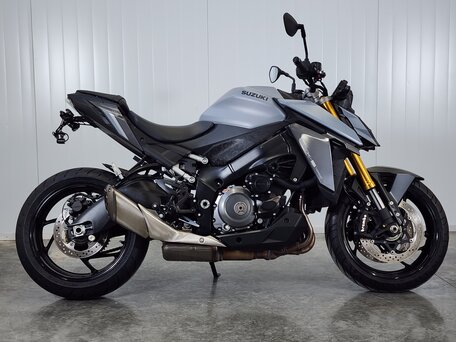 2021 Suzuki GSX-S 1000, серый, 1069000 рублей, вид 1