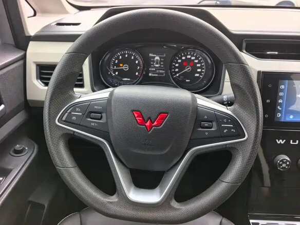 2022 Wuling Journey, серый, 1099000 рублей - вид 16